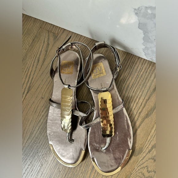 DV by Dolce Vita Pewter Thong Sandals Flats Metallic Silver Gold Size 7 - Picture 7 of 7